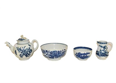 Lot 96 - A collection of 18th century blue and white Worcester porcelain, a teapot in Three Flowers pattern