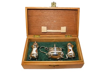 Lot 262 - A collection of assorted silver and silver plate, the silver including a sauce boat various...