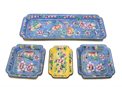 Lot 283 - A tray of early 20th century Canton enamel dishes and boxes including a pink ground rectangular box