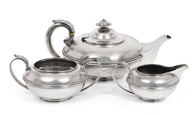 Lot 2093 - A Three-Piece George V Silver Tea-Service, by Holland, Aldwinckle and Slater, London, 1915,...