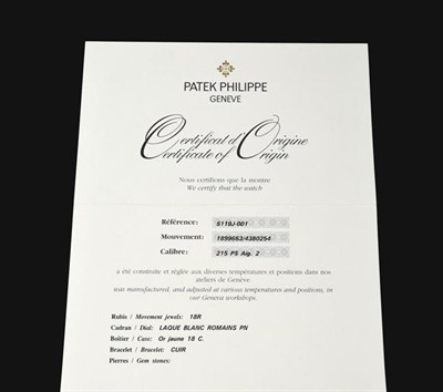 Lot 2162 - A Fine 18 Carat Yellow Gold Wristwatch, signed Patek Philippe, Geneve, model: Calatrava, ref:...