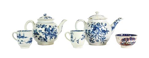 Lot 34 - A Bow Porcelain Teapot and Cover, circa 1760, printed in underglaze blue with sprays of flowers and