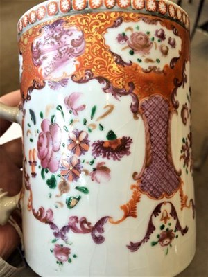 Lot 147 - A Chinese Porcelain Mug, Qianlong, of cylindrical form, painted in famille rose enamels with...