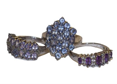 Lot 162 - A selection of ten costume jewellery rings, of varying designs and sizes
