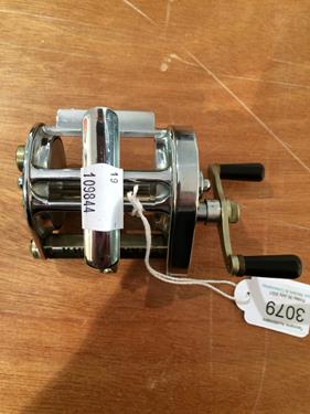 Lot 3079 - A Hardy Elarex Casting Reel complete with box
