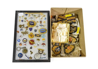 Lot 3202 - Various Airline/Aircraft Related Pin Badges including BEA, BOAC, Iberia, Comet, British United...