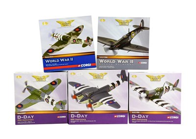 Lot 3286 - Corgi Aviation Archive 1:72 Scale WWII Group AA32809 DH Mosquito, AA31908 Supermarine Spitfire...