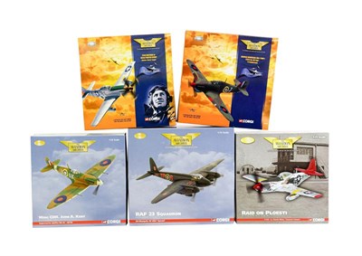 Lot 3292 - Corgi Aviation Archive 1:72 Scale WWII Group US32215 P51D Mustang, AA31915 Spitfire Mk VB,...