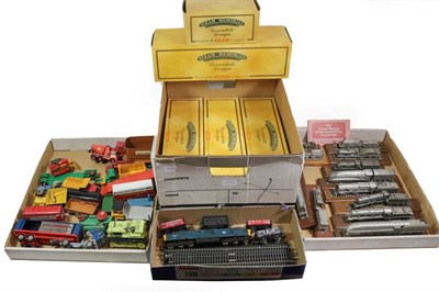 Lot 3384 - Various Diecast including Corgi Express Service lorry, Midland Red coach, Ford tractor and...