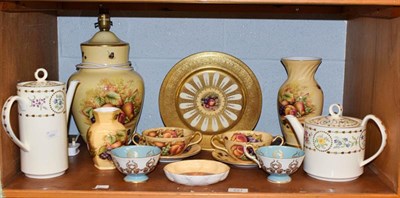 Lot 221 - A selection of ceramics including Ainsley orchard gold pattern ceramics, Royal Kendall majestic...