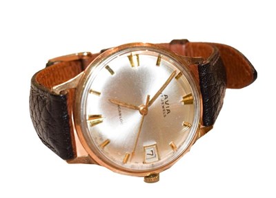 Lot 329 - A 9 carat centre seconds Wristwatch, signed Avia