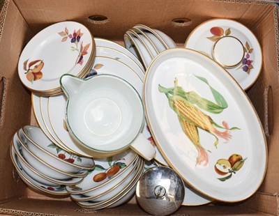 Lot 408 - Royal Worcester dinner wares in Evesham and Strawberry Faor patterns (three boxes)