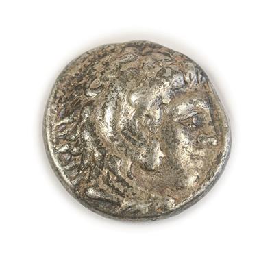 Lot 2005 - Alexander III ('The Great') 336-323BC, Silver Tetradrachm, obv. right-facing profile head of...