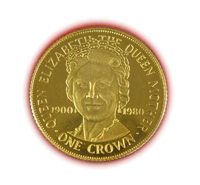 Lot 2037 - Isle of Man, Gold Proof Crown 1980 'Queen Mother 80th Birthday,' obv. Queen's portrait by...
