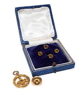 Lot 337 - A 9 carat gold Masonic pendant, length 3cm, four studs stamped '18CT' and another