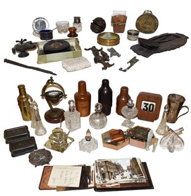 Lot 466 - Three trays of miscellaneous items including British Rail paperweights, desk clock, onyx...