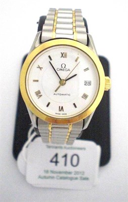 Lot 410 - A Lady's Bi-Metal Automatic Centre Seconds Calendar Wristwatch, signed Omega, circa 2000, lever...