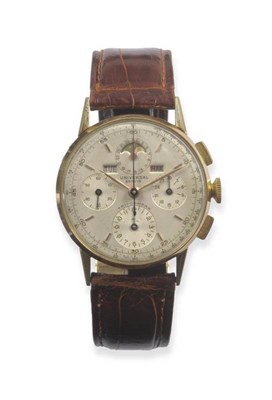 Lot 304 - A 14ct Gold Triple Calendar Chronograph Moonphase Wristwatch, signed Universal, Geneve, Tri-Compax