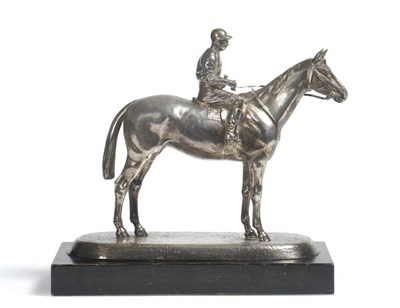 Lot 535 - A George V Silver Model of a Racehorse with Jockey Up, Mappin & Webb, Sheffield 1921, with...