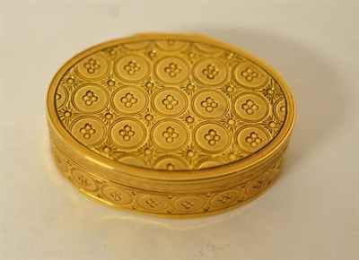 Lot 602 - A Yellow Metal Snuff or Comfit Box, in late 18th century style, oval section, the lid sides and...