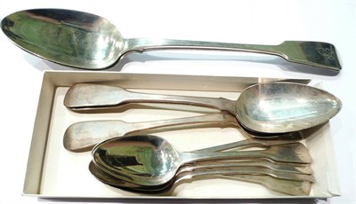 Lot 12 - Eleven fiddle pattern spoons, maker's mark 'RP' including a pair of gravy spoons, approx 22oz