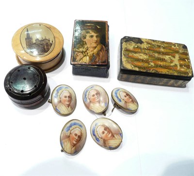 Lot 13 - Four treen boxes and a set of five painted porcelain cufflinks (qty)