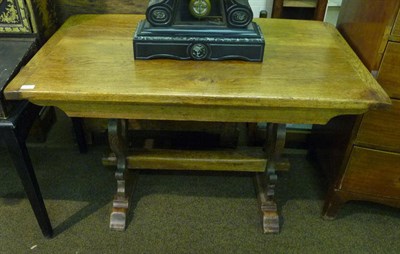 Lot 617 - A small oak refectory table