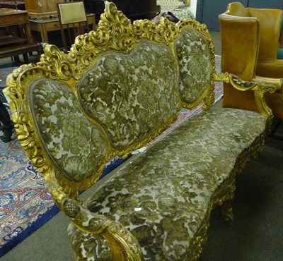 Lot 623 - Gilt settee (damaged back)