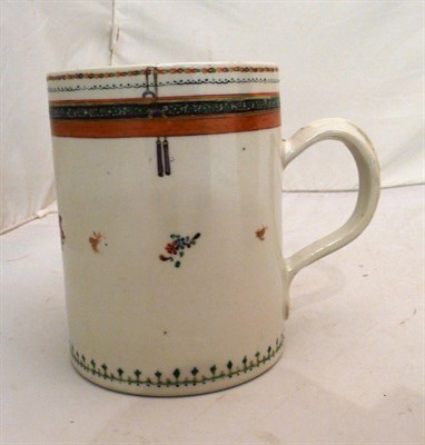 Lot 87 - 18th century Chinese export mug