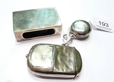 Lot 193 - Silver matchbox cover, silver combination vesta and a silver sovereign holder