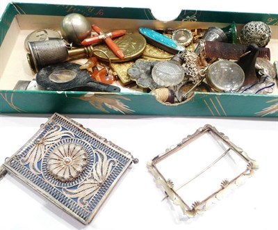 Lot 368 - A quantity of collectors items including a silver filigree work penknife etc