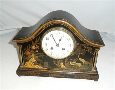 Lot 419 - Japanned mantel clock