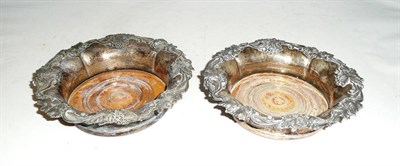 Lot 423 - A pair of Old Sheffield plate wine coasters