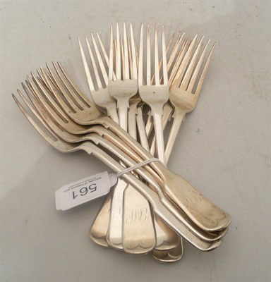 Lot 561 - Twelve Victorian dessert forks