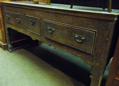 Lot 775 - 18th century oak dresser