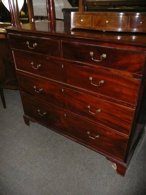 Lot 782 - Mahogany chest of drawers