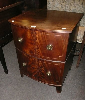 Lot 818 - George III mahogany bow-fronted commode