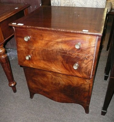 Lot 821 - George III mahogany commode