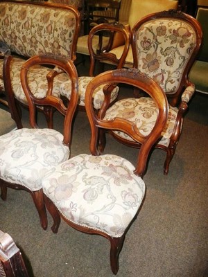 Lot 850 - Seven piece Victorian walnut-framed salon suite