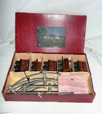 Lot 1010 - A Boxed Bing 'O' Gauge Clockwork Tinplate Passenger Train Set, lithographed in Midland Railway...