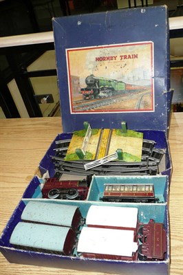 Lot 1039 - A Boxed Hornby 'O'' Gauge Clockwork No.501 Passenger Train Set, containing an 0-4-0 LMS...