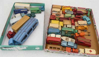 Lot 1115 - Thirty Nine Matchbox 1-75 Series and Major Series Vehicles, including cars, commercials, buses,...