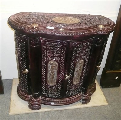 Lot 1550 - Cast iron French stove