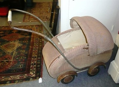 Lot 1583 - German 'Wissel' pram