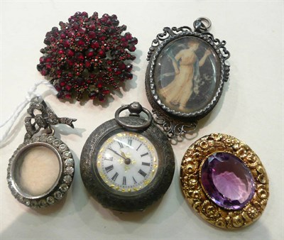 Lot 71 - An amethyst brooch (a.f.), a watch, brooch and pendants (all a.f.)