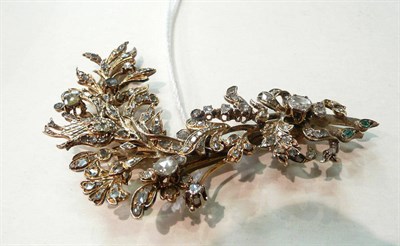 Lot 113 - A rose cut diamond floral brooch