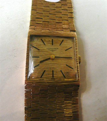 Lot 259 - A 9ct gold wristwatch signed 'Longines'