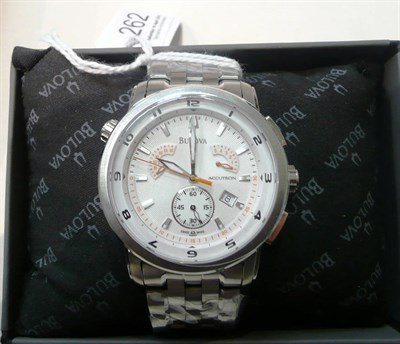 Lot 262 - A steel quartz chronograph wristwatch signed 'Bulova' with box and booklets