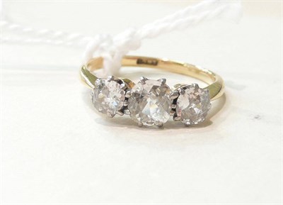 Lot 282 - A diamond three stone ring