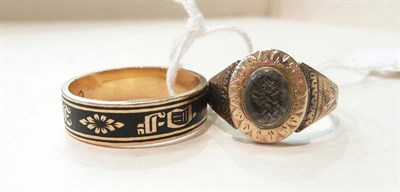 Lot 283 - An 18ct gold mourning ring and another (both a.f.)